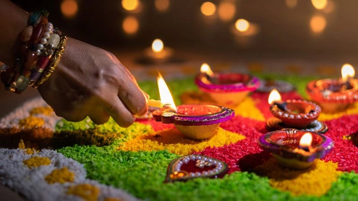 How Indian Expats Bring Diwali To Small Towns In America Celebrating Tradition Far From Home